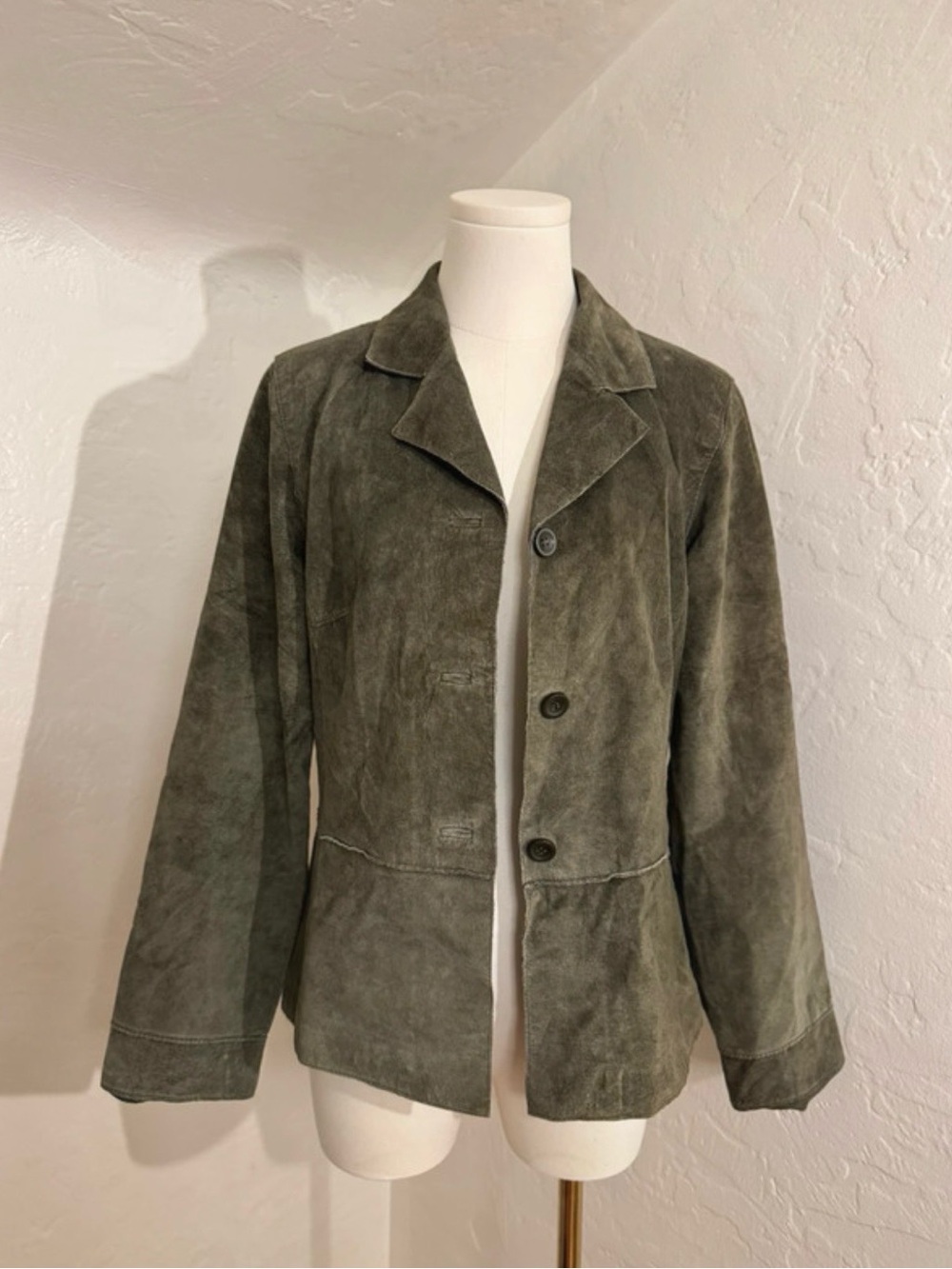 Women's Suede Button-Front Jacket
